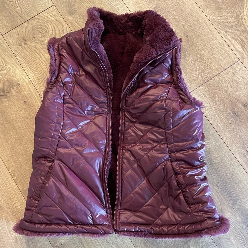 Women’s reversible vest​​​​​​​​​​​​
